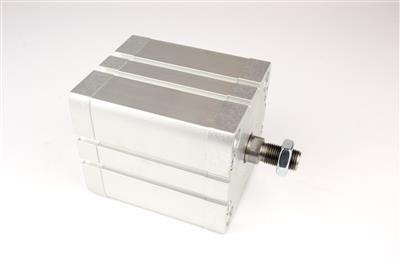 PNEUMATIC CYLINDER