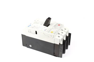 MAIN SWITCH I=160A  3-P.